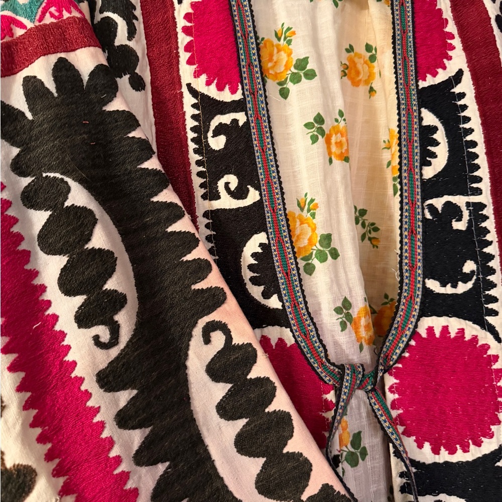Vintage Suzani Robe - Picture 2 of 7